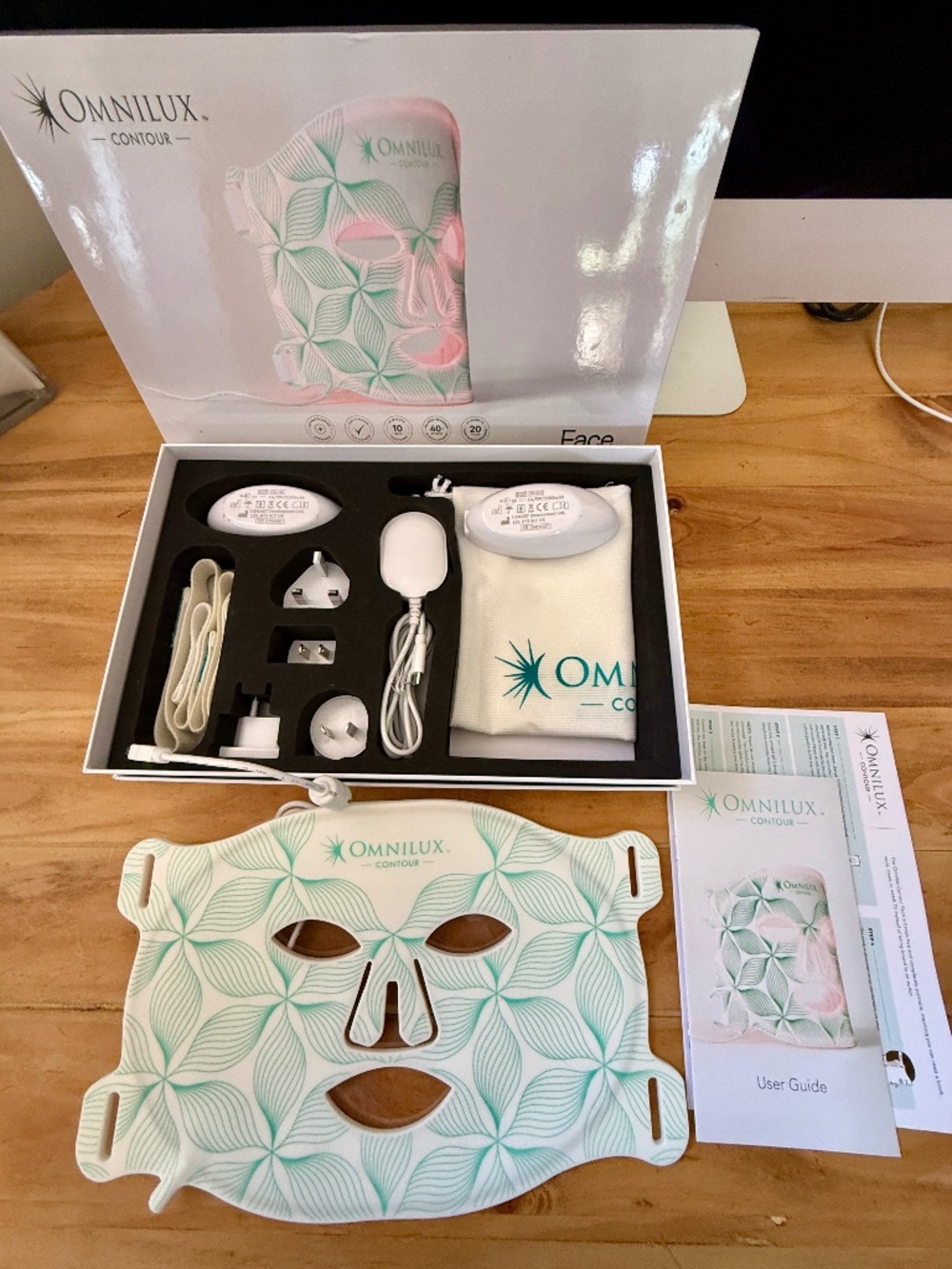 Omnilux Contour LED Face Mask w/ extra battery/controller